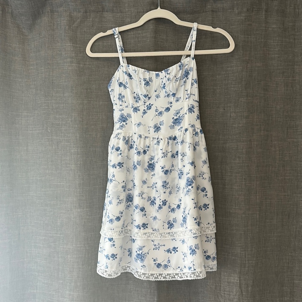 Blue and White Floral Hollister Dress